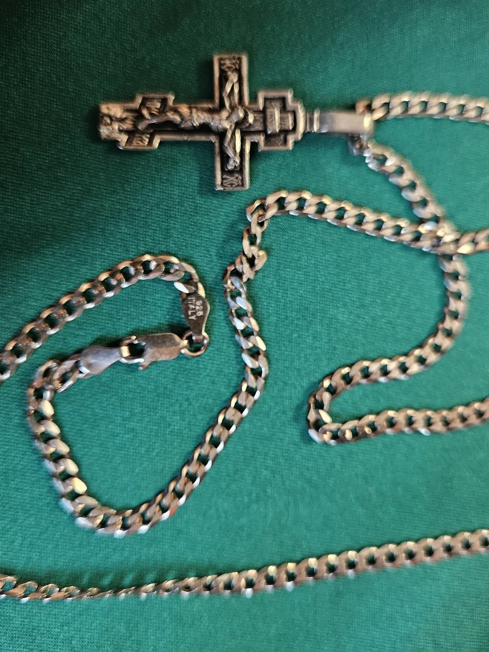 Men's Silver Crucifix Pendant with Curb Chain